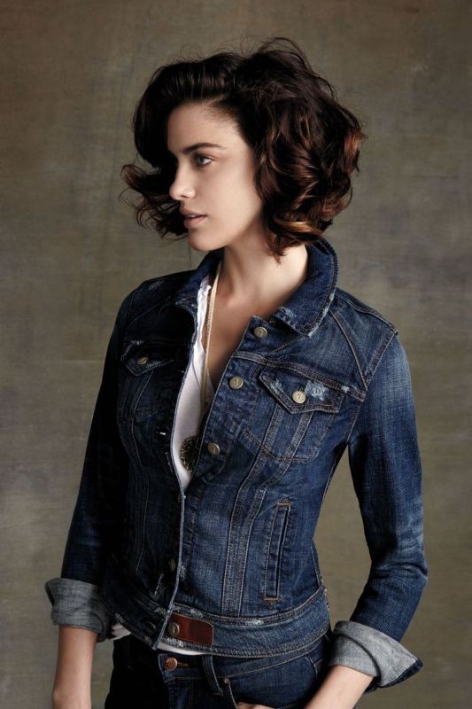 10+ Coolest Back-to-School Outfit Ideas This Year 147 denim jackets for school 8 10+ Coolest Back-to-School Outfit Ideas This Year - 147