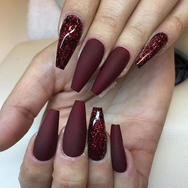 glitter nail art ideas 125 89+ Glitter Nail Art Designs for Shiny & Sparkly Nails - 127