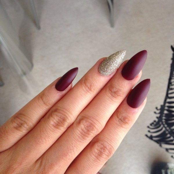 glitter nail art ideas 133 89+ Glitter Nail Art Designs for Shiny & Sparkly Nails - 135