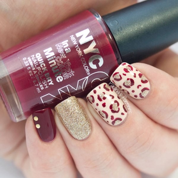 glitter nail art ideas 155 89+ Glitter Nail Art Designs for Shiny & Sparkly Nails - 157