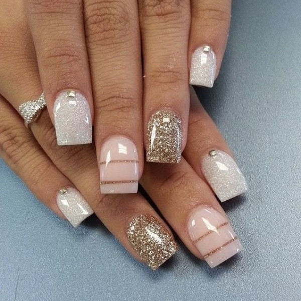 glitter nail art ideas 158 89+ Glitter Nail Art Designs for Shiny & Sparkly Nails - 160