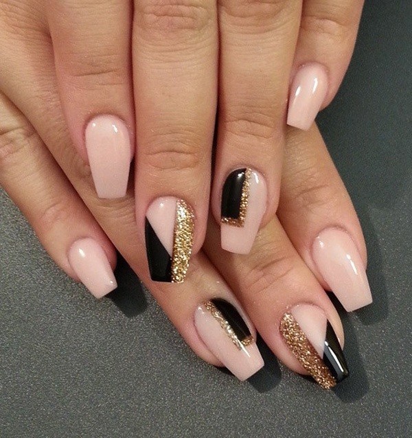 glitter nail art ideas 171 89+ Glitter Nail Art Designs for Shiny & Sparkly Nails - 173