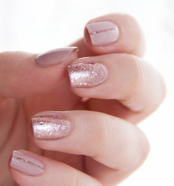glitter nail art ideas 172 89+ Glitter Nail Art Designs for Shiny & Sparkly Nails - 174