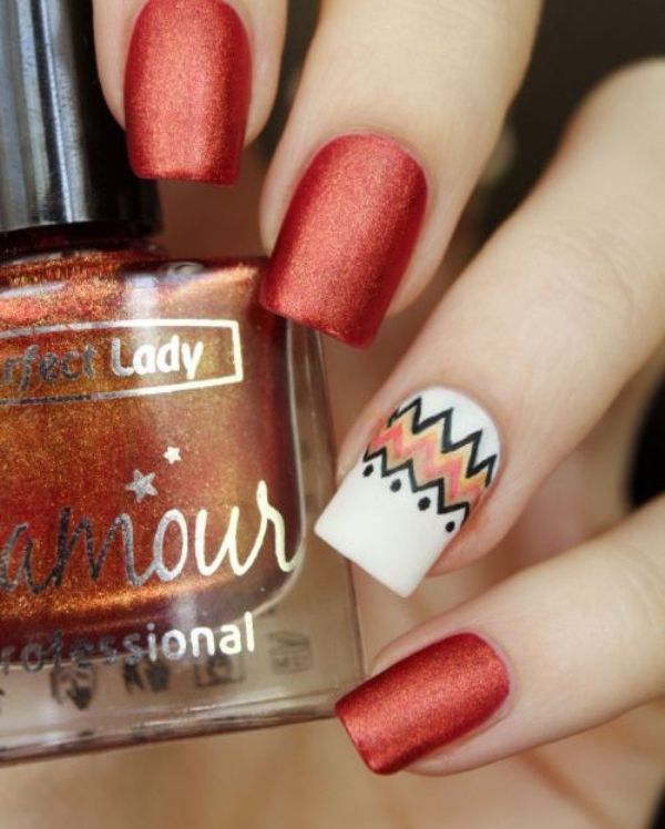 glitter nail art ideas 182 89+ Glitter Nail Art Designs for Shiny & Sparkly Nails - 184
