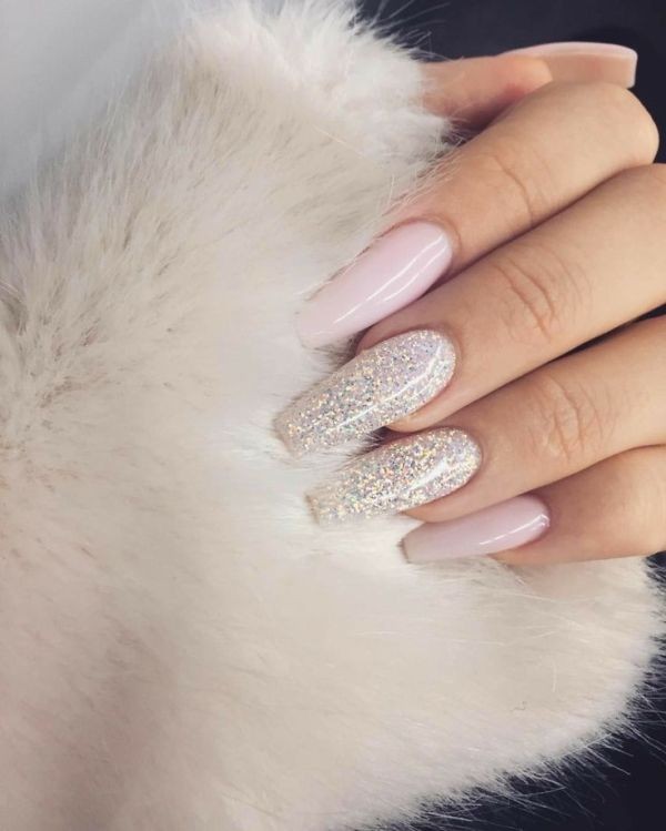 glitter nail art ideas 185 89+ Glitter Nail Art Designs for Shiny & Sparkly Nails - 187