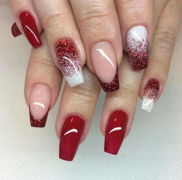 glitter nail art ideas 195 89+ Glitter Nail Art Designs for Shiny & Sparkly Nails - 197
