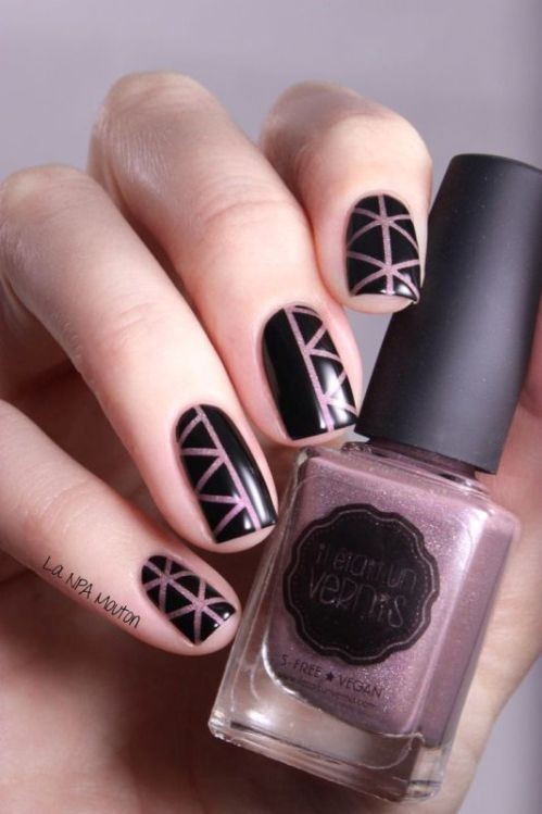 glitter nail art ideas 20 89+ Glitter Nail Art Designs for Shiny & Sparkly Nails - 22