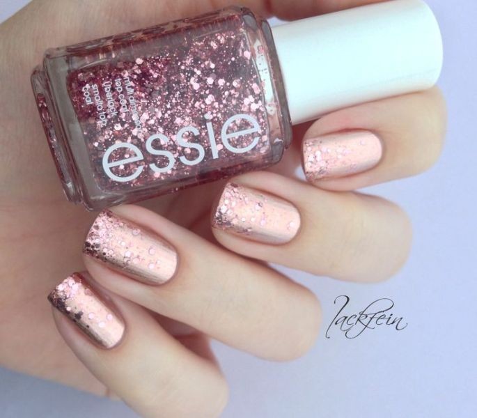 glitter nail art ideas 200 89+ Glitter Nail Art Designs for Shiny & Sparkly Nails - 202
