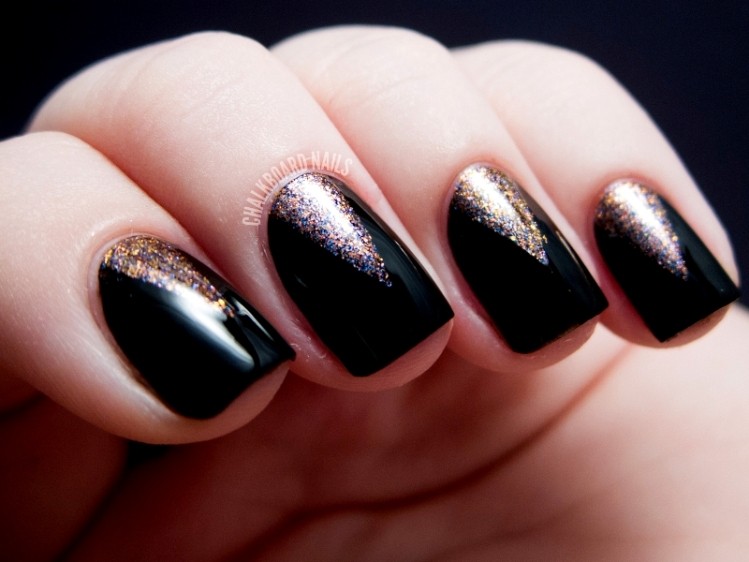 glitter nail art ideas 213 89+ Glitter Nail Art Designs for Shiny & Sparkly Nails - 215