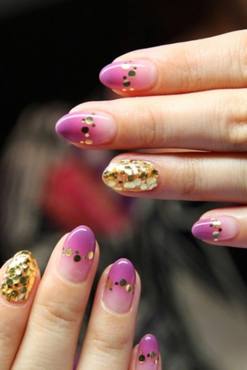 glitter nail art ideas 31 89+ Glitter Nail Art Designs for Shiny & Sparkly Nails - 33