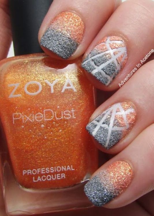 glitter nail art ideas 40 89+ Glitter Nail Art Designs for Shiny & Sparkly Nails - 42
