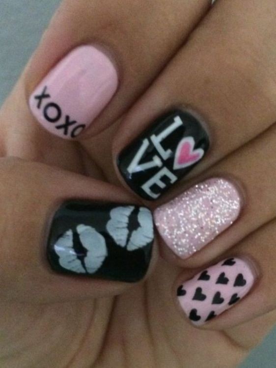 glitter nail art ideas 68 89+ Glitter Nail Art Designs for Shiny & Sparkly Nails - 70