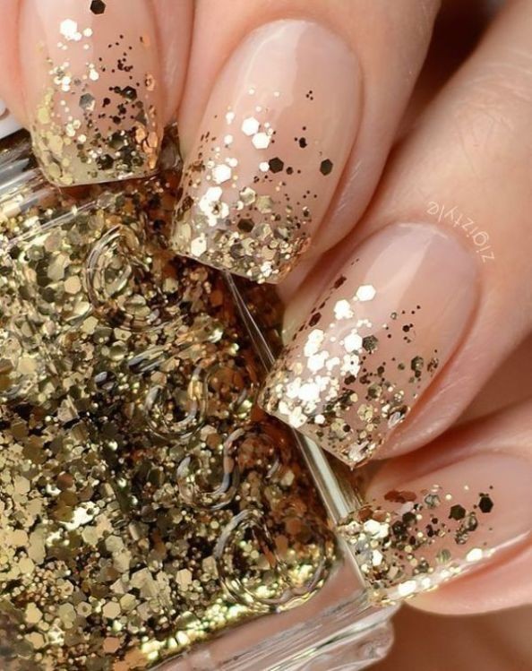 glitter nail art ideas 77 89+ Glitter Nail Art Designs for Shiny & Sparkly Nails - 79
