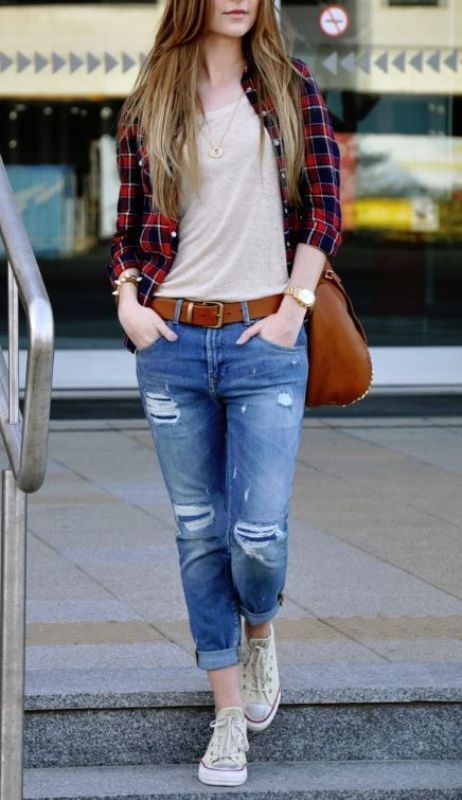 jeans for school 8 10+ Coolest Back-to-School Outfit Ideas This Year - 36