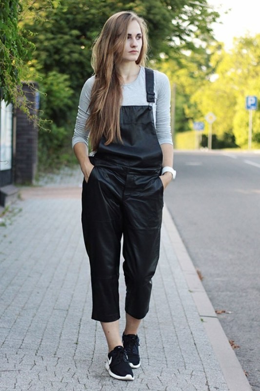 10+ Coolest Back-to-School Outfit Ideas This Year 121 overalls for school 8 10+ Coolest Back-to-School Outfit Ideas This Year - 121