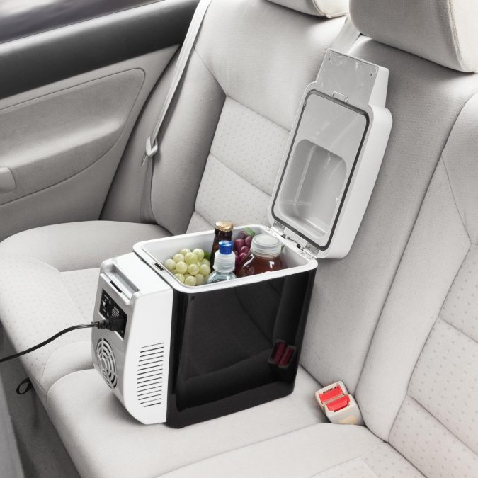 15 Exciting Road Trip Hacks for Unbelievably Happy Times 12 personal fridge 15 Exciting Road Trip Hacks for Unbelievably Happy Times - 12
