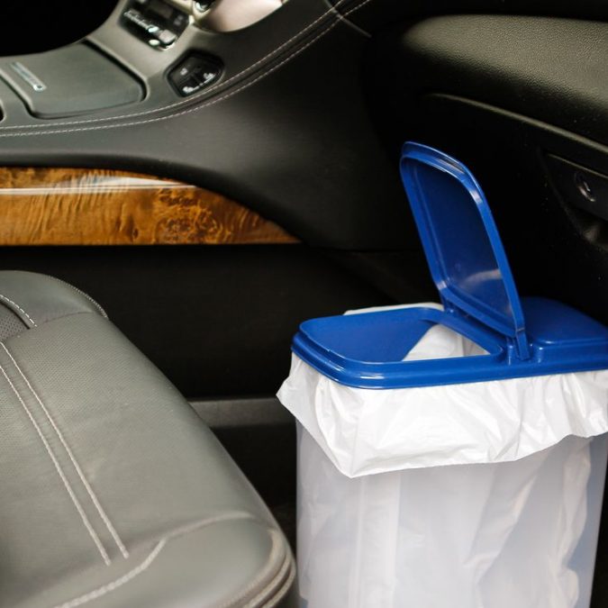 15 Exciting Road Trip Hacks for Unbelievably Happy Times 13 trash bin 15 Exciting Road Trip Hacks for Unbelievably Happy Times - 13