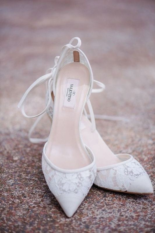 white-wedding-shoes-10 83+ Most Fabulous White Wedding Shoes in 2021