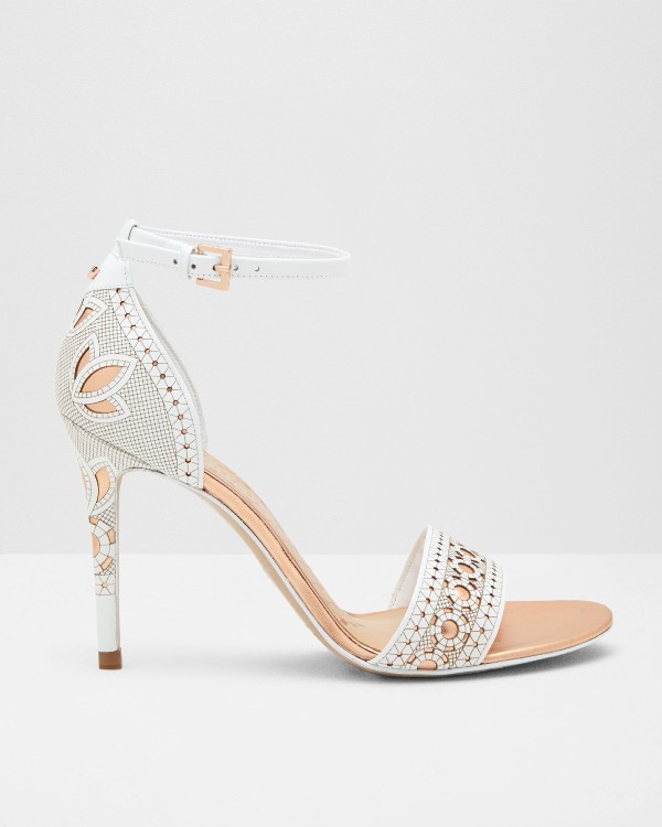 white-wedding-shoes-102 83+ Most Fabulous White Wedding Shoes in 2021