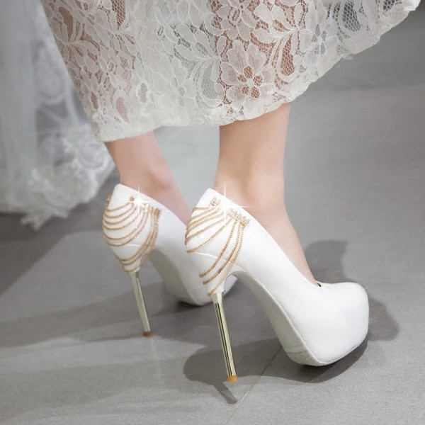 white-wedding-shoes-86 83+ Most Fabulous White Wedding Shoes in 2021