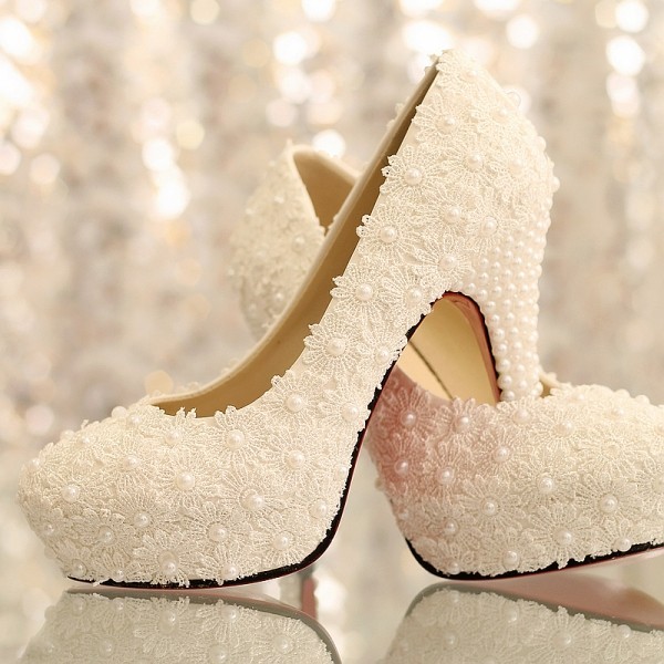 white-wedding-shoes-91 83+ Most Fabulous White Wedding Shoes in 2021