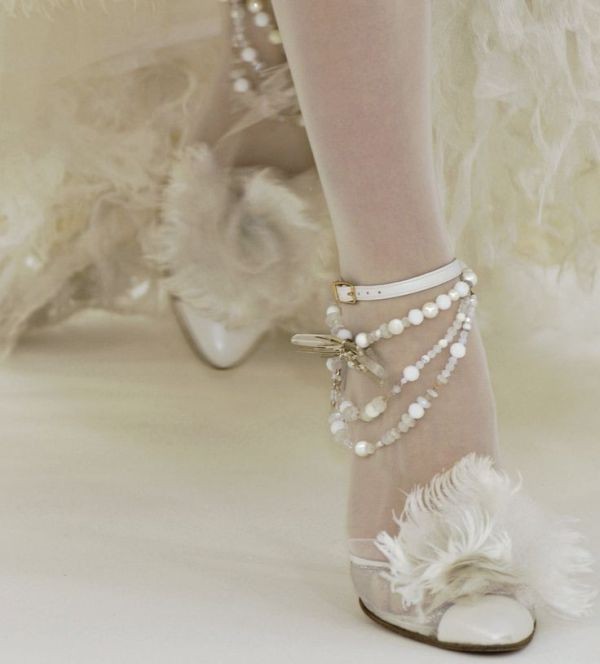 white-wedding-shoes-96 83+ Most Fabulous White Wedding Shoes in 2021