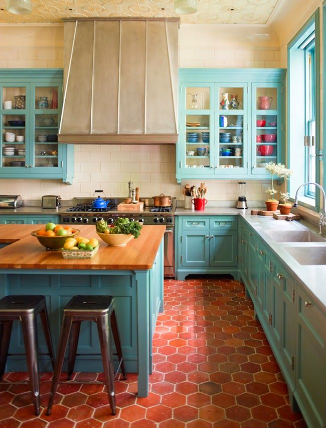 13 Modern Ways to Decorate Your Kitchen! 2 367b47e43ab39eceeb159b85f4b0706a colorful kitchen decor colorful kitchens 13 Modern Ways to Decorate Your Kitchen! - 2