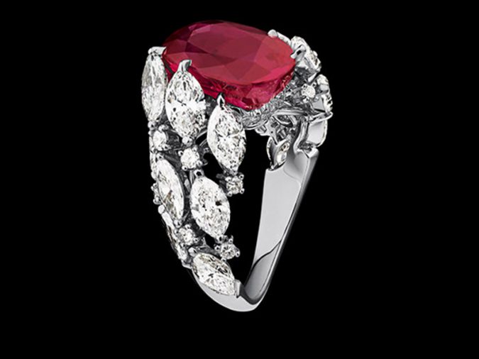 18 New Jewelry Trends for This Summer 10 Colored gem ring 18 New Jewelry Trends for This Summer - 10