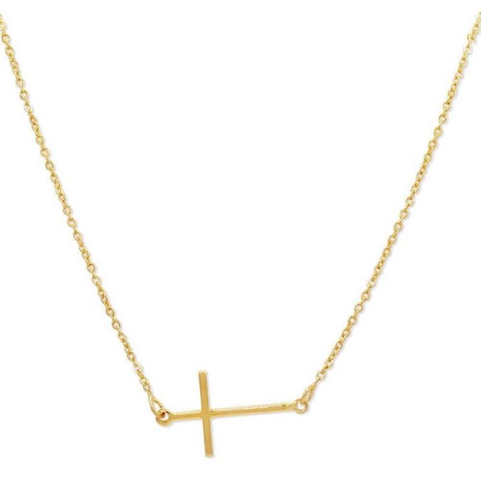 Crucifixe-necklace-675x675 18 New Jewelry Trends for This Summer