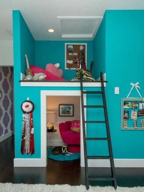 Go bold and bright with colors Top 10 Exclusive Tips to Decorate Your Kids Room - 5
