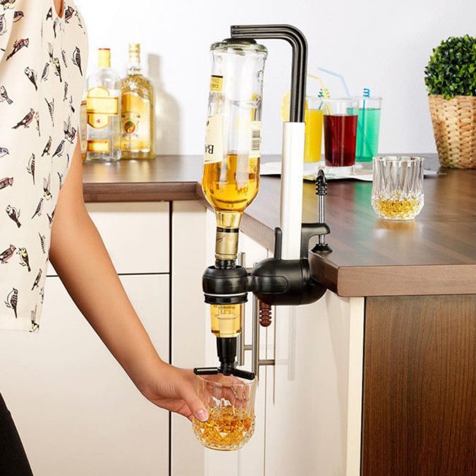 15 Creative Ideas for Hosting Party in Small Spaces 3 alcoholic drinks despenser 15 Creative Ideas for Hosting Party in Small Spaces - 3