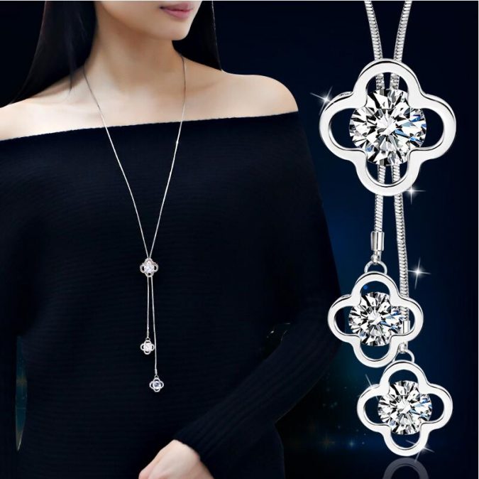 diamond double sided clover necklace 18 New Jewelry Trends for This Summer - 18