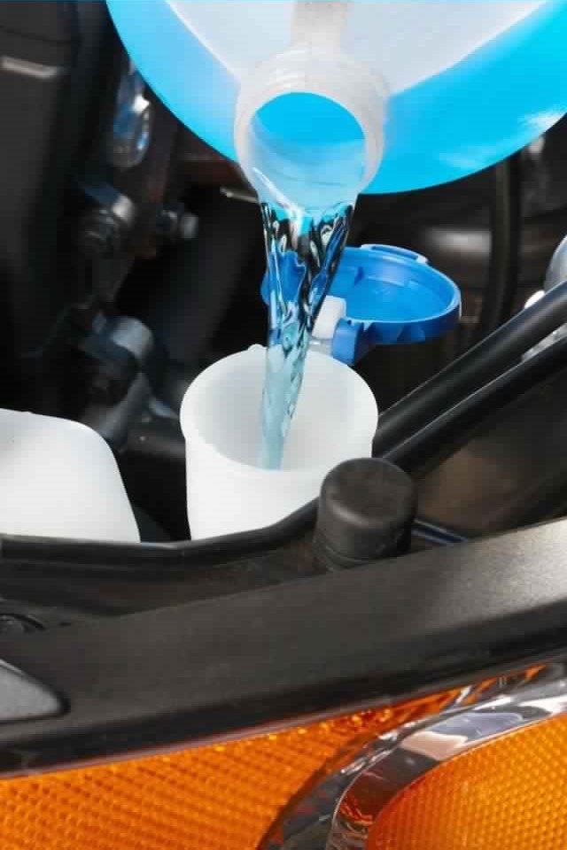 diy windshield 5 Common Car Smells.. and How to Remove Them? - 4
