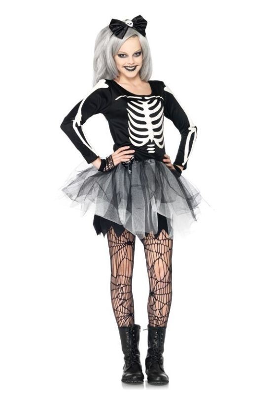 halloween-costumes-for-teens-111 86+ Funny & Scary Halloween Costumes for Teenagers 2021