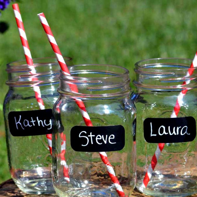 party labeled jars 15 Creative Ideas for Hosting Party in Small Spaces - 4