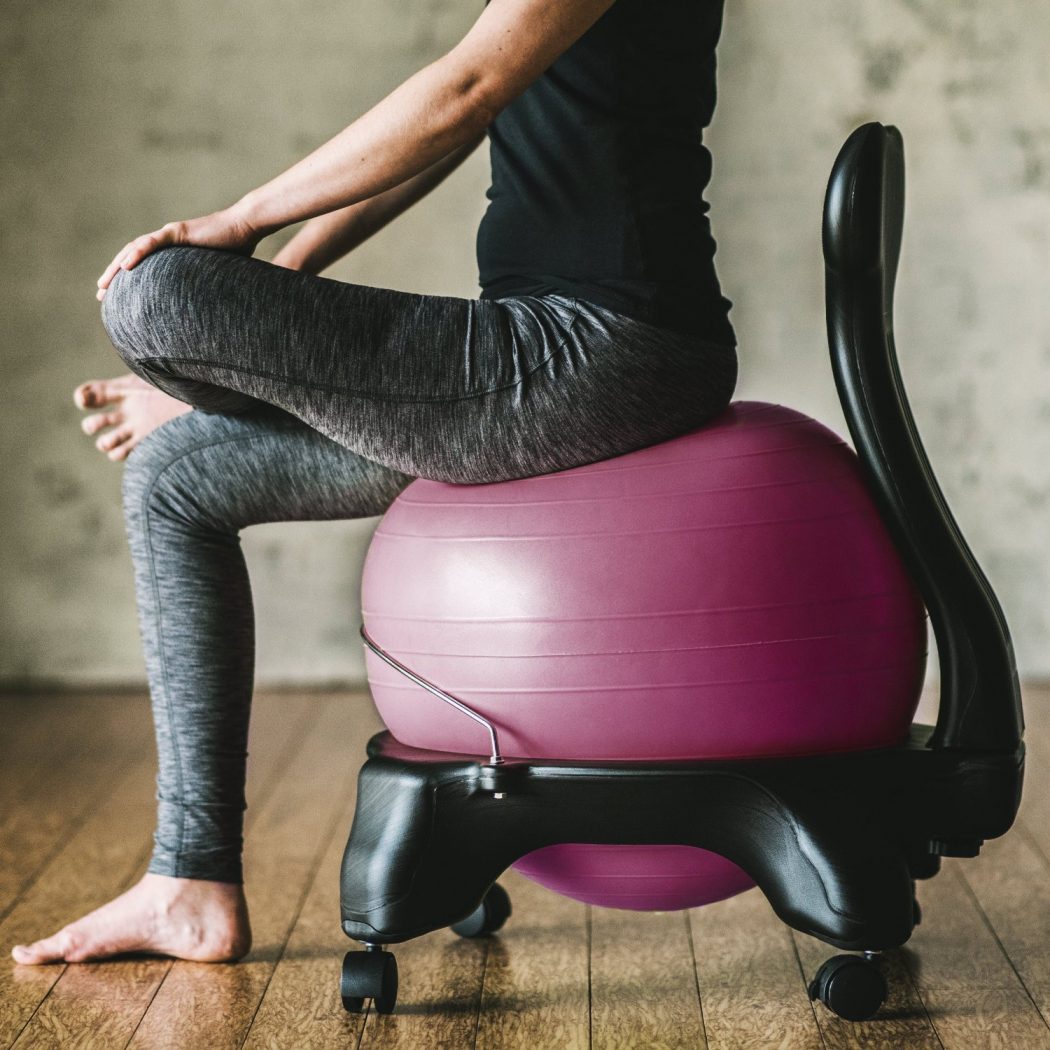 yogaballchair Benefits of using Yoga Ball Chair for your Home or Office - 3