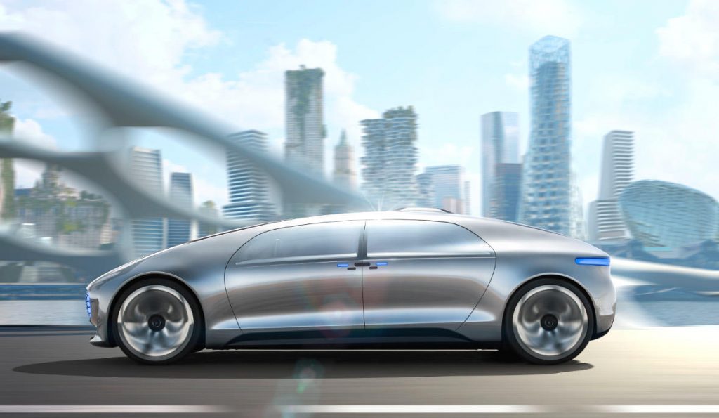 F 015 Entering the Self-Driving Arena... Mercedes-Benz Looks Inward - 3