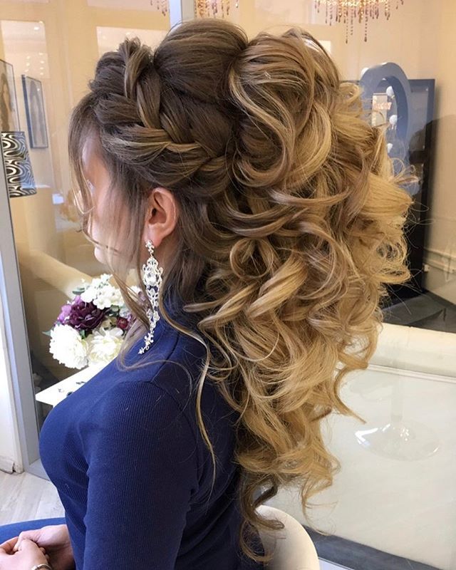 balayage-braid-updo-wedding-hairstyle1 12 Wedding Day Killer Hairstyles for Curly Hair