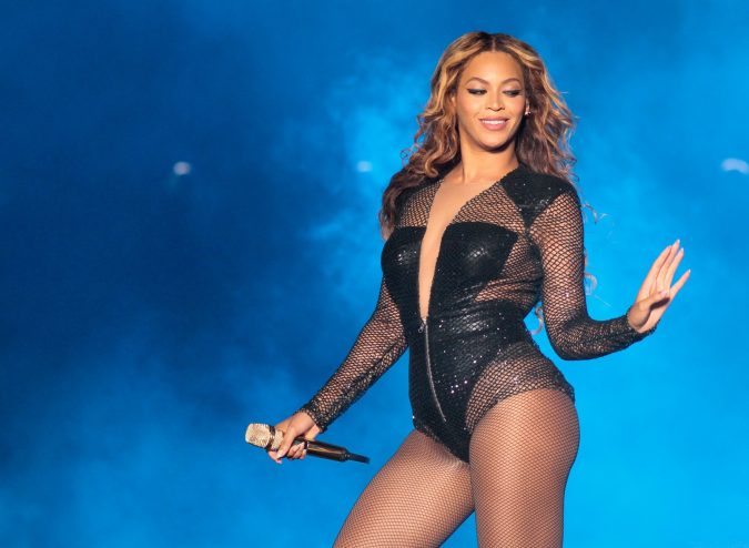 beyonce 2 Copy Top 10 Celebrity Diet Tricks for a Perfect Figure - 2