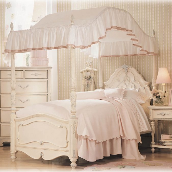 canopy-bed-children-bedroom-2-675x675 Canopy Beds through History... 35+ Bedroom Designs