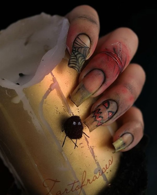 85+ Seriously Spooky Halloween Nail Art Ideas 137 halloween nail ideas 134 85+ Seriously Spooky Halloween Nail Art Ideas - 137