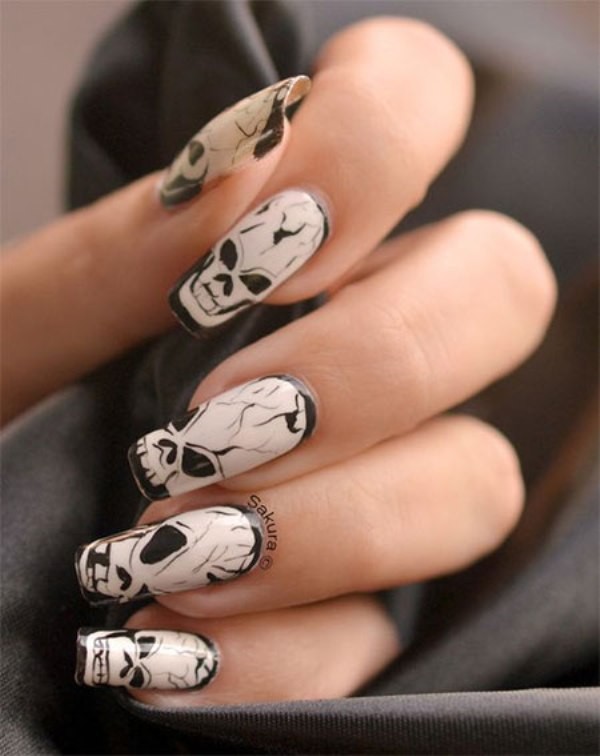 halloween nail ideas 136 85+ Seriously Spooky Halloween Nail Art Ideas - 139