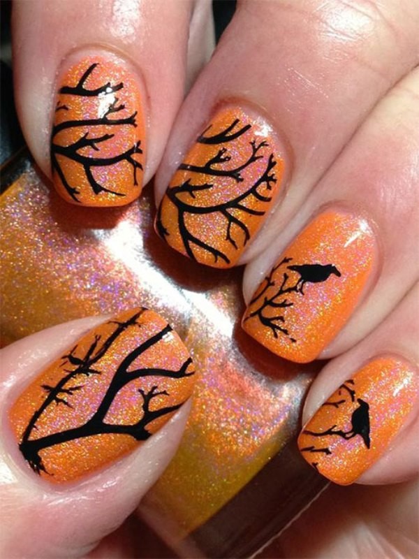 85+ Seriously Spooky Halloween Nail Art Ideas 149 halloween nail ideas 146 85+ Seriously Spooky Halloween Nail Art Ideas - 149