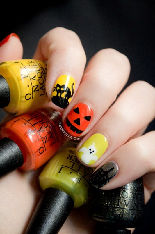 halloween-nail-ideas-15 89+ Seriously Spooky Halloween Nail Art Ideas