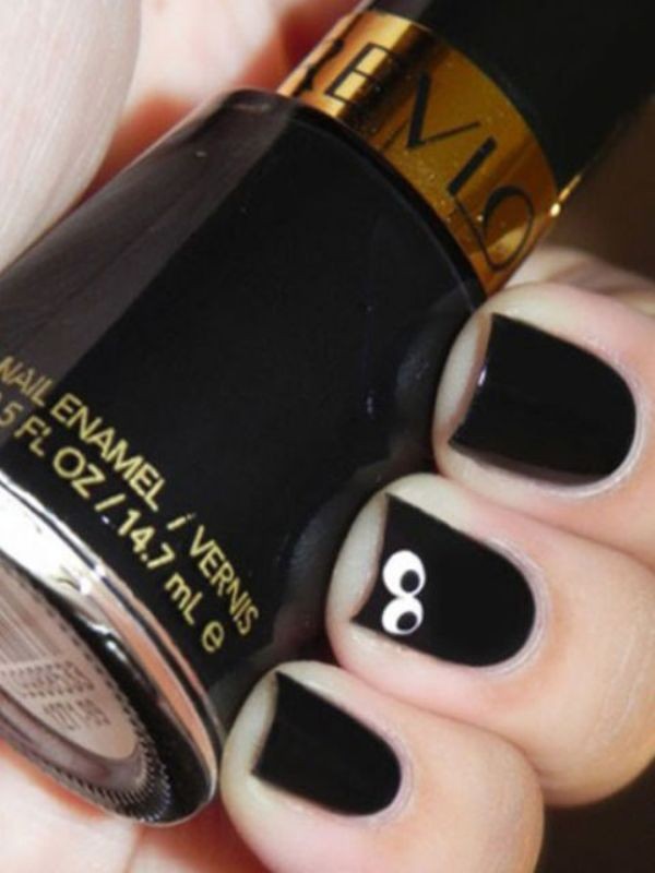85+ Seriously Spooky Halloween Nail Art Ideas 154 halloween nail ideas 151 85+ Seriously Spooky Halloween Nail Art Ideas - 154