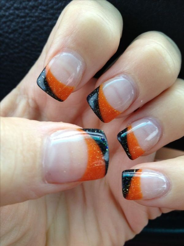 85+ Seriously Spooky Halloween Nail Art Ideas 156 halloween nail ideas 153 85+ Seriously Spooky Halloween Nail Art Ideas - 156