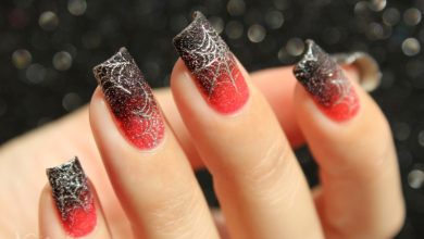 85+ Seriously Spooky Halloween Nail Art Ideas 381 halloween nail ideas 204 85+ Seriously Spooky Halloween Nail Art Ideas - 230 kids Halloween movies
