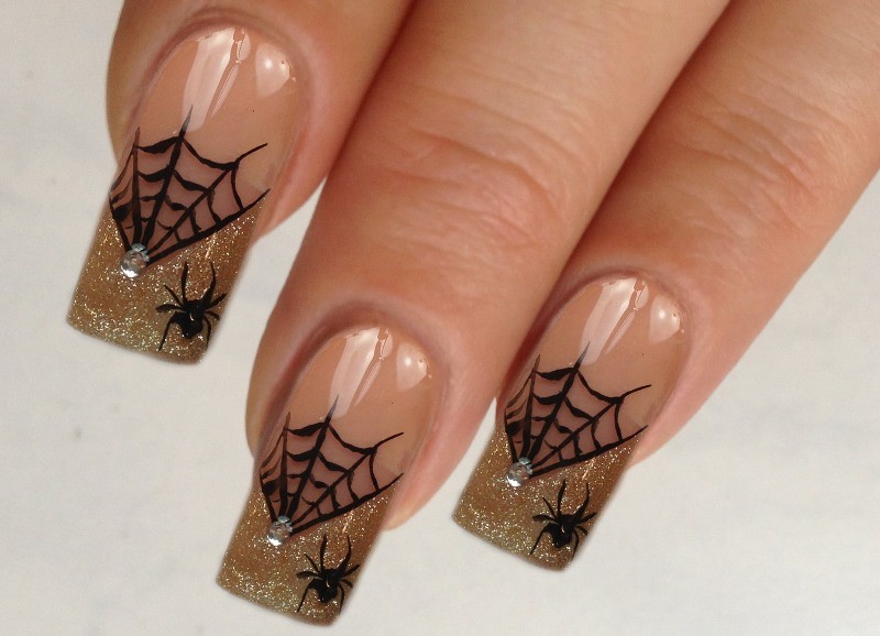 halloween nail ideas 212 85+ Seriously Spooky Halloween Nail Art Ideas - 215
