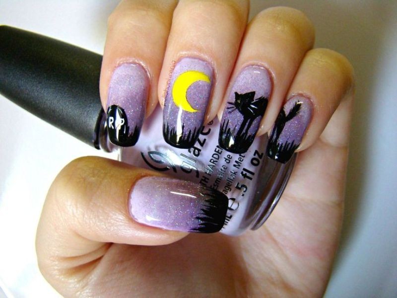 85+ Seriously Spooky Halloween Nail Art Ideas 222 halloween nail ideas 219 85+ Seriously Spooky Halloween Nail Art Ideas - 222
