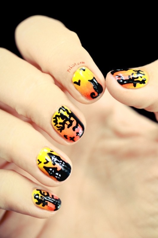 85+ Seriously Spooky Halloween Nail Art Ideas 8 halloween nail ideas 6 85+ Seriously Spooky Halloween Nail Art Ideas - 8